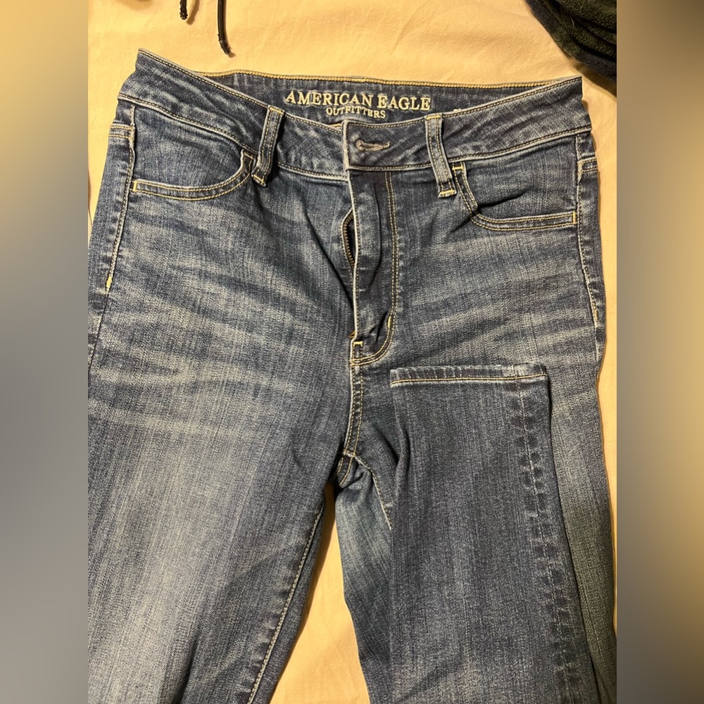 American Eagle super stretch